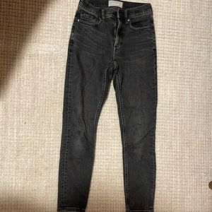 Black Everlane jeans size 23 ankle